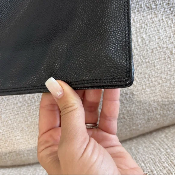 Authentic CHANEL black caviar wooden handle black caviar leather satchel - Picture 14 of 14